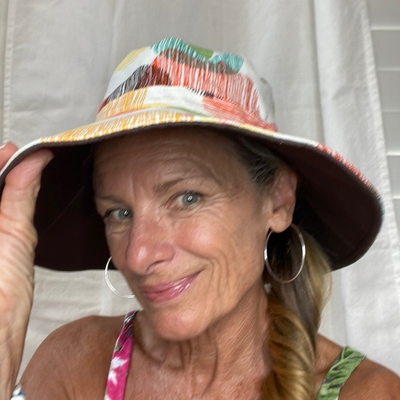 Meet your Posher, Luann - Picture 15 of 15